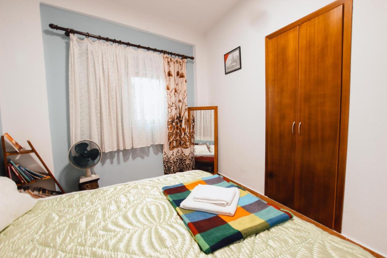 Bb Traditional Apartment Gjirokastër Extérieur photo